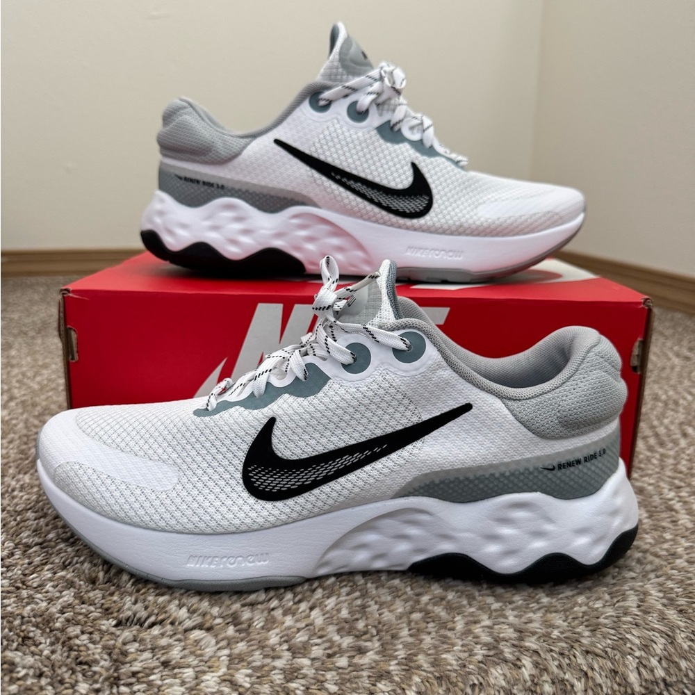 Nike Renew Ride 3  White/Silver/Smoke gray